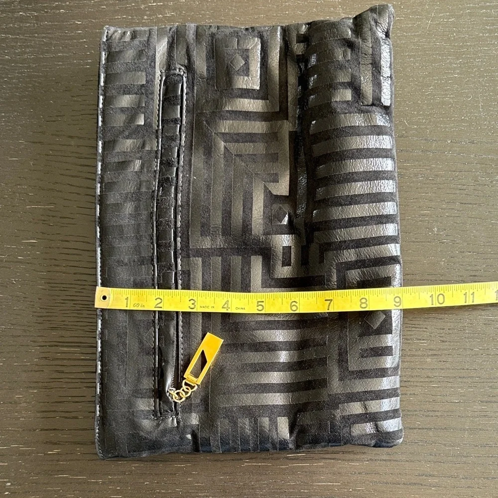 Bags by Pinky Black and Gold Geometric Cosmetic Case